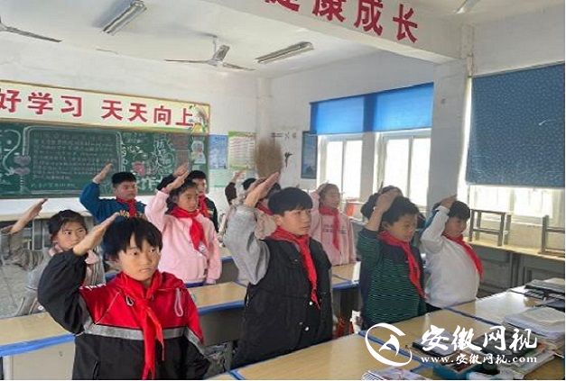 1ac87bcd6a3bf5224a1fd97ab3faccd7.jpg