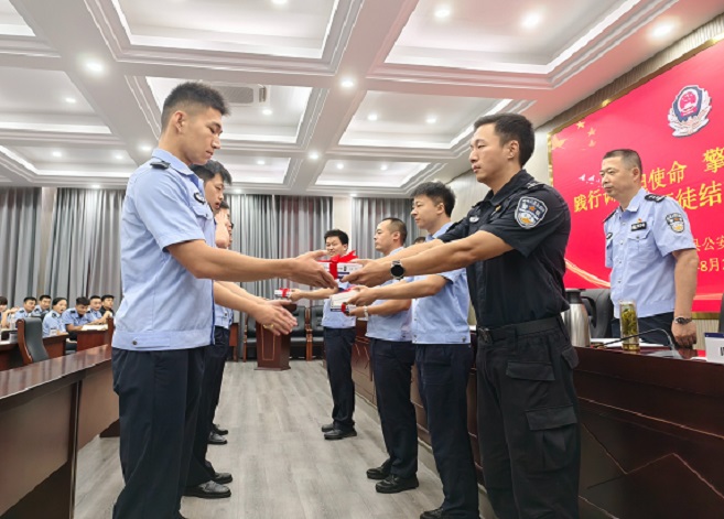 师徒结队 践行训词再起航