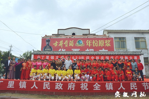 下载.jpg